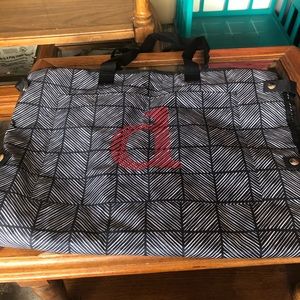 🌸 Thirty-one Well Suited Tote (garment bag) 🌸